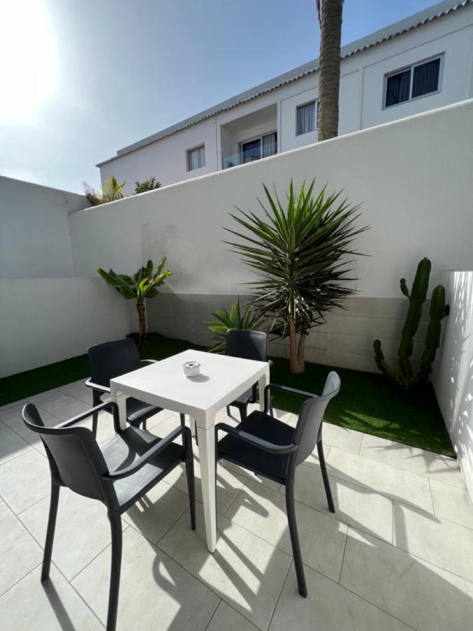 Corralejo Bristol Terrace Apartment Con Giardino Privato Esterno Εξωτερικό φωτογραφία